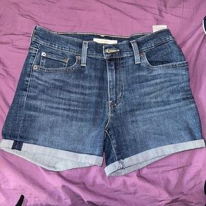 LEVIS shorts
